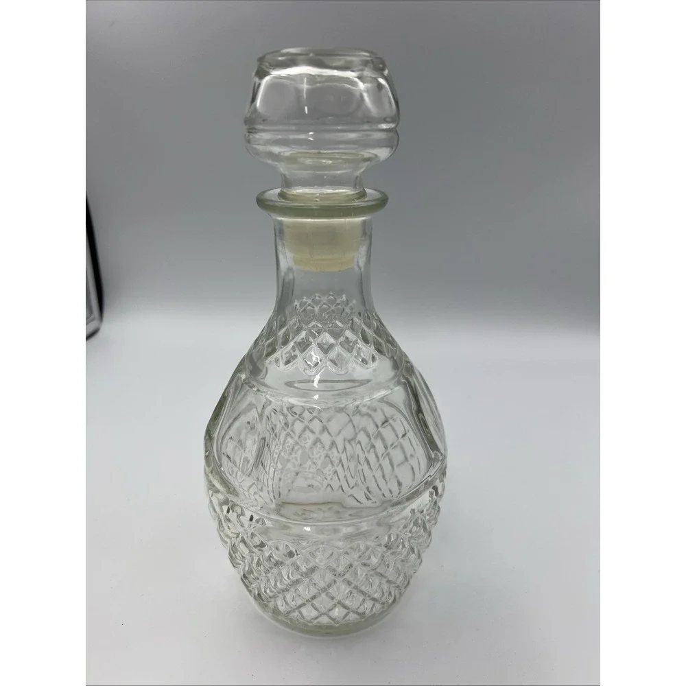 Vintage Crown Royal Liquor Decanter‎ With Stopper Cut Glass Rare  10